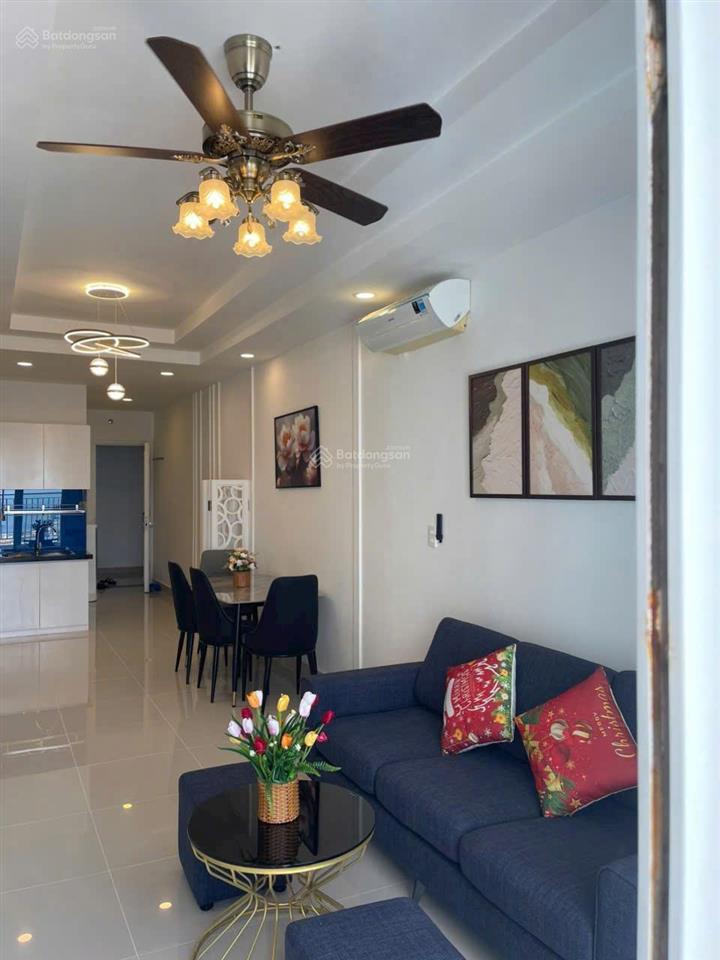 Bán căn 2 phòng 1 wc cc vũng tàu melody view biển nội thất đẹp. giá 2.9 tỷ . e yến 0792 366 ***