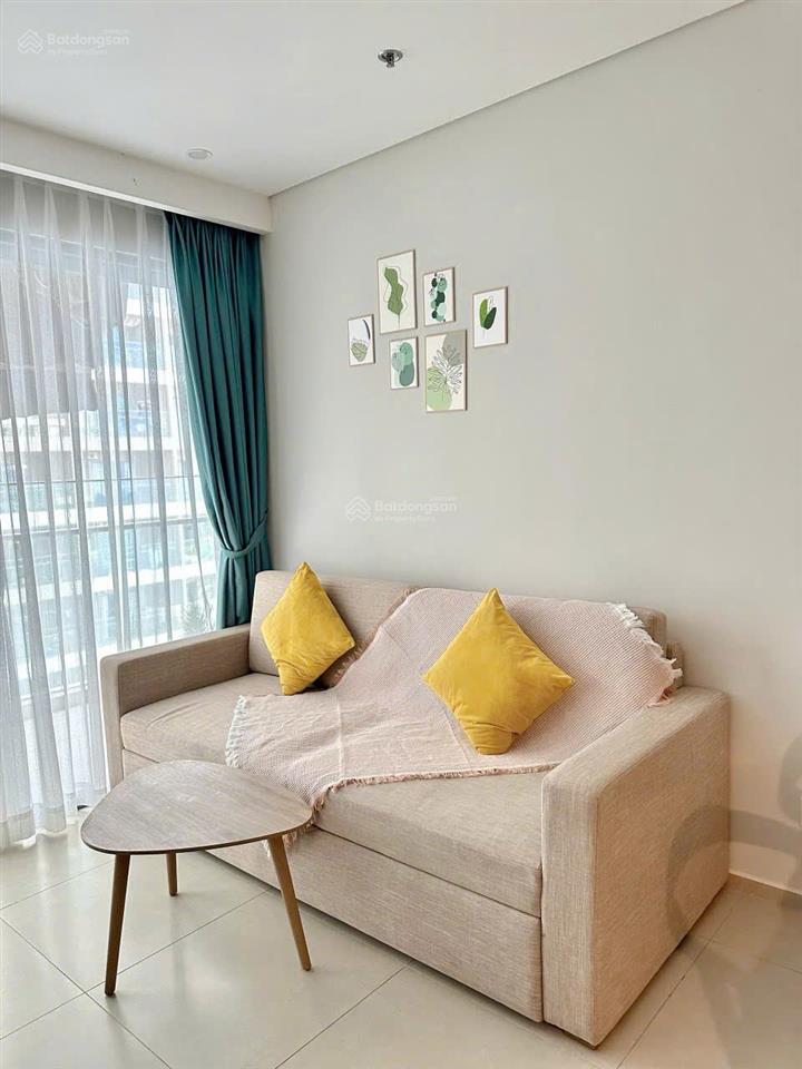 Bán gấp căn 1 + pn cc the sóng, dt 53m2. giá 2.18 tỷ, full nội thất tầng cao.  e yến 0792 366 ***