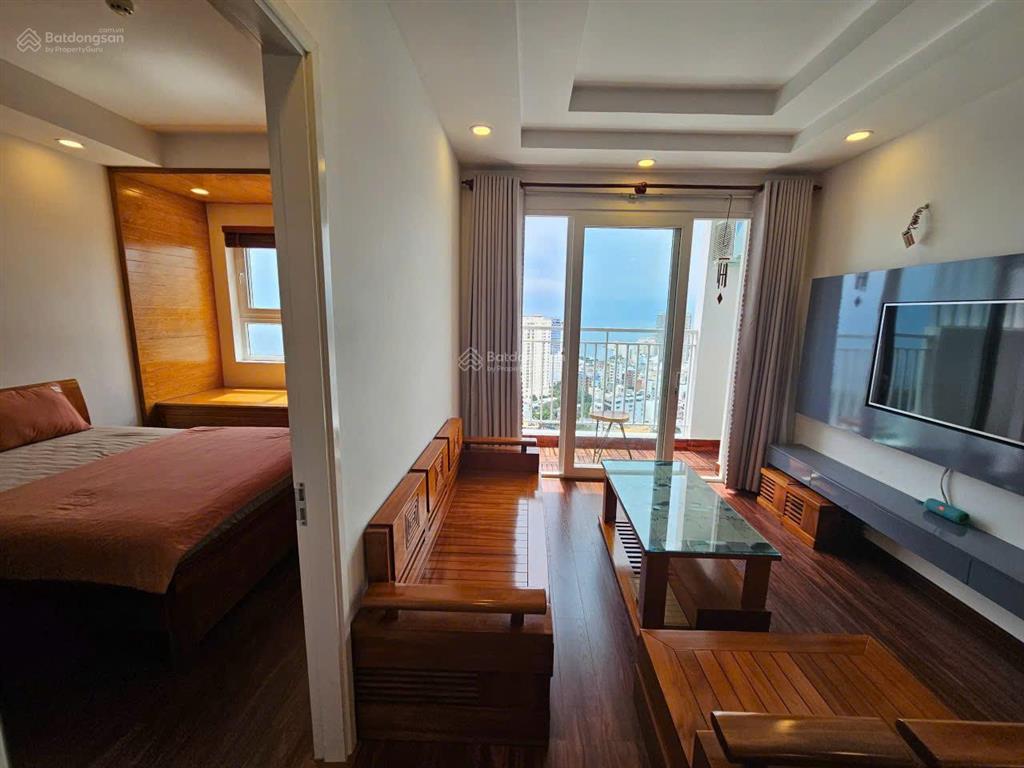 Bán căn hộ 2 phòng ngủ vũng tàu melody sổ hồng sở hữa lâu dài , giá 4.6 tỷ .  em yến 0792 366 ***