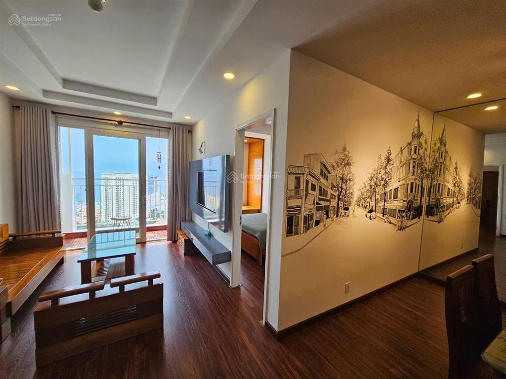 Bán căn hộ 2 phòng ngủ vũng tàu melody sổ hồng sở hữa lâu dài , giá 4.6 tỷ .  em yến 0792 366 ***