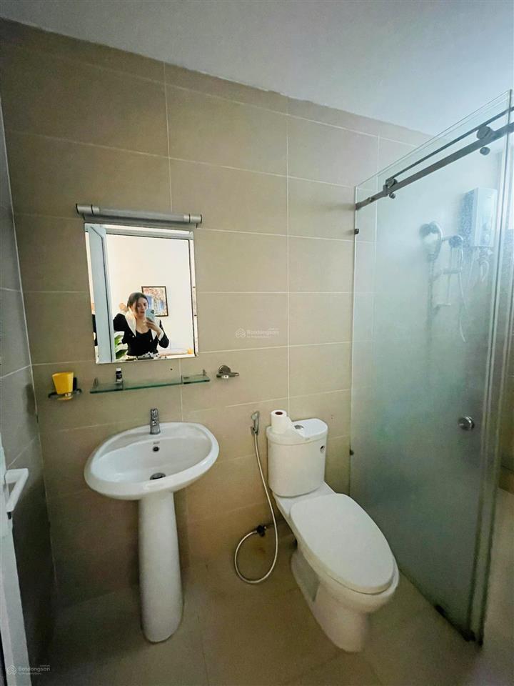 Bán căn 2 phòng 74m2 cc vũng tàu melody. giá bán 3.9tỷ. full nội thất sịn.  e yến 0792 366 ***