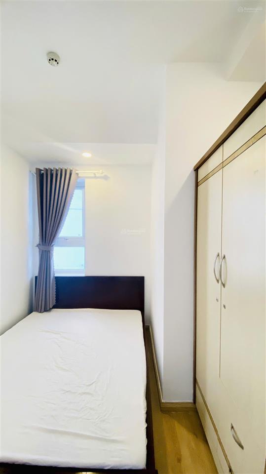 Bán căn 2 phòng cc vũng tàu melody, full nội thất đẹp, sổ hồng. giá 3.3 tỷ.  e yến 0792 366 ***