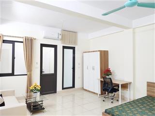 Cho thuê căn hộ cao cấp cực đẹp đủ đồ thang máy đỗ đức dục