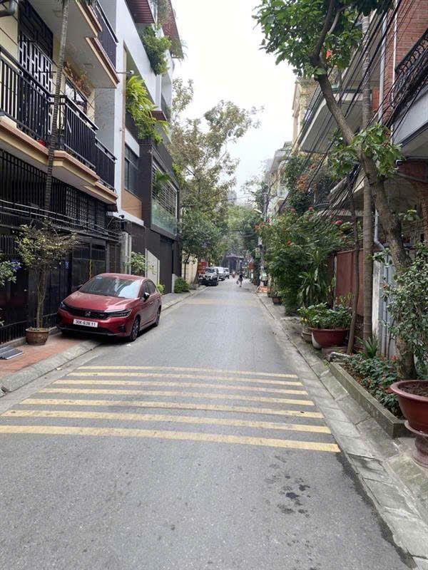 Tam Trinh, 85m2, 4 tầng, mặt tiền rộng, ô tô, kinh doanh, 23.5 tỷ