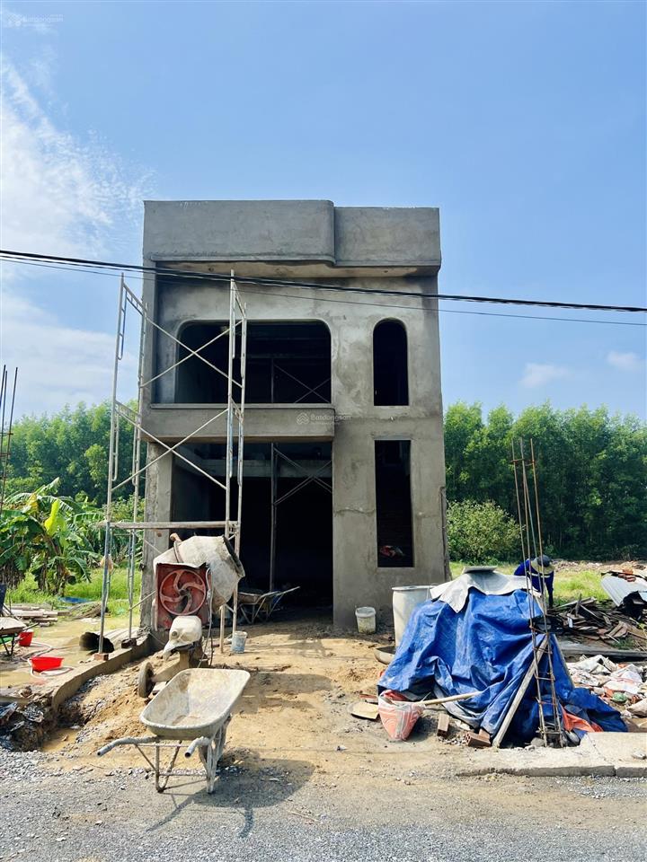 Bán đất ven sông dt 96m2, giá chỉ 979 triệu sổ sẵn thổ cư