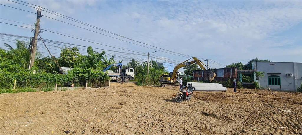 Bán đất mặt tiền đường long chiến, 1,5 tỷ, 125m2, pháp lý đầy đủ, sổ hổng riêng