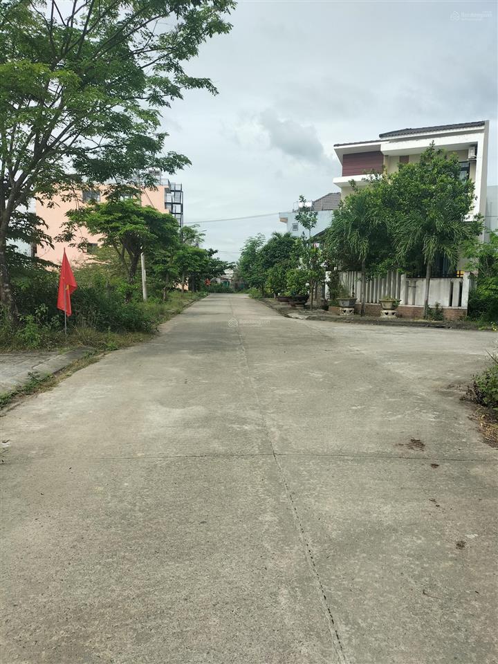 Bán lô đất khối 5 vĩnh điện, điện bàn ngay trung tâm hành chính