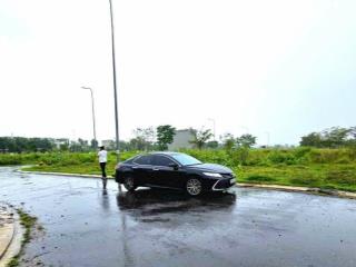 818m2 đất biệt thự chỉ 25 triệu/m2  view sông đồng nai. đối diện là vinhome riverside quận 9.