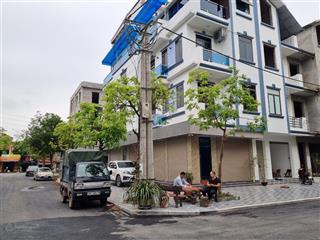 Cần tiền bán cắt lỗ lô liền kề siêu đẹp, lô 2 mặt tiền đẹp nhất dự án dt 100m2, giá 38tr/m2
