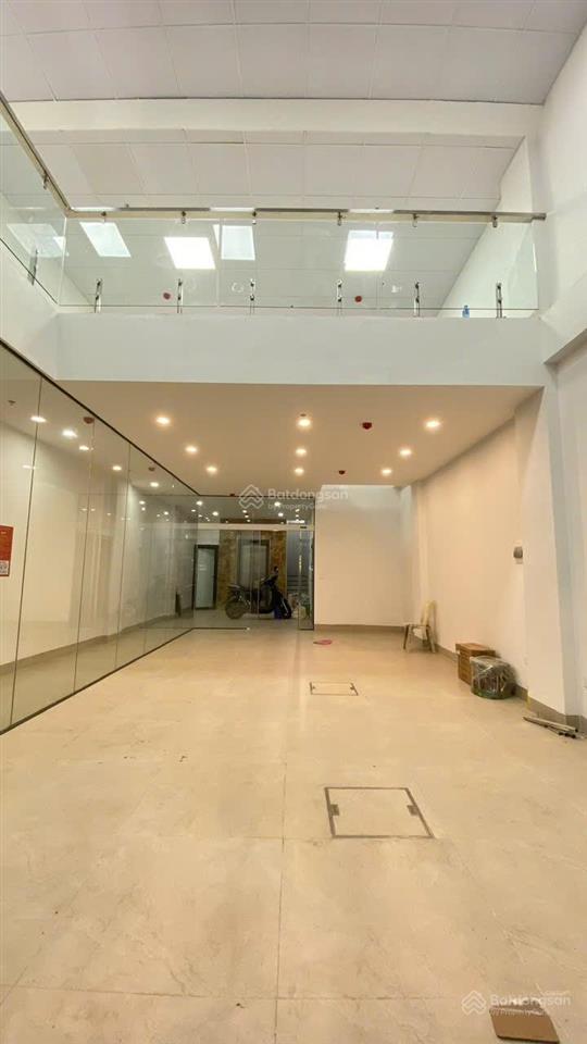 Cho thuê mặt bằng kinh doanh 50m2 tại cổ nhuế giá chỉ 28tr/tháng