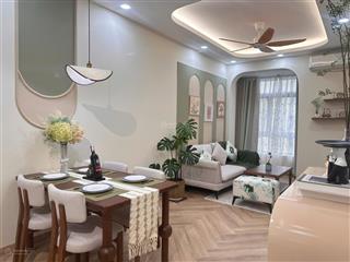 Bán căn hộ cao cấp sky garden phú mỹ hưng giá rẻ. xem nhà  0909 327 *** thanh thuý