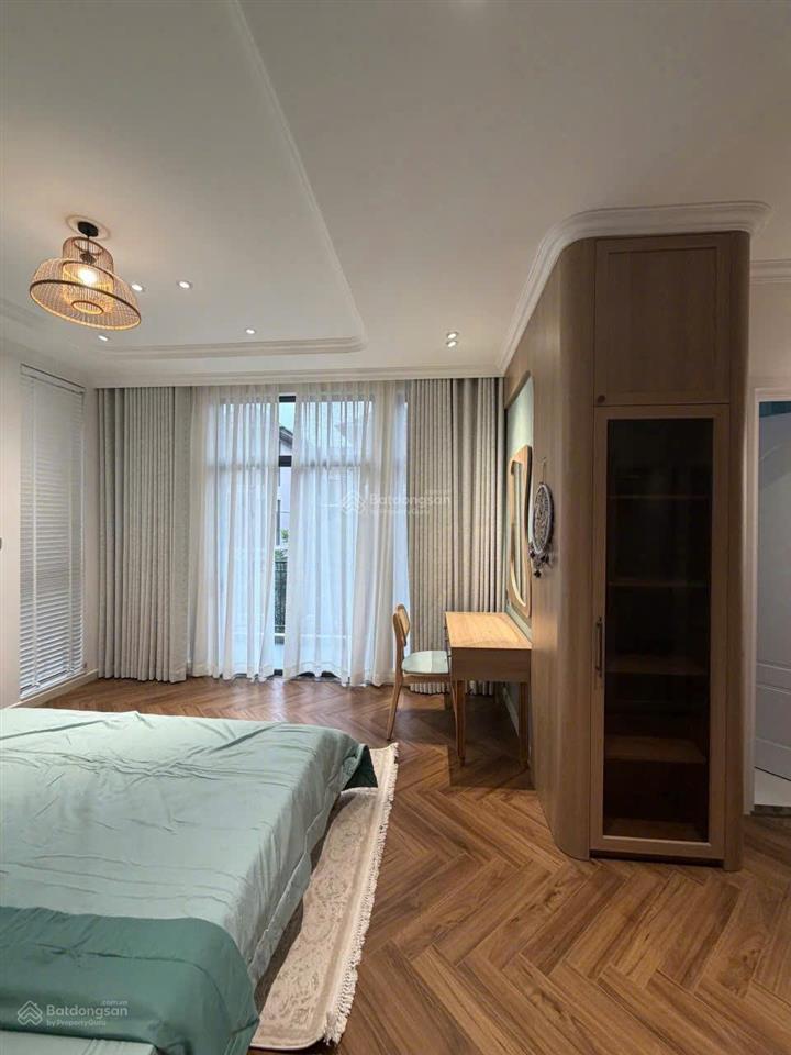 Cho thuê biệt thự gs metro city ( zeitgeist nhà bè ) giá rẻ. 0909 327 *** thuý