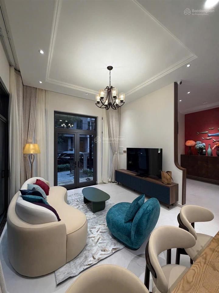 Cho thuê biệt thự gs metro city ( zeitgeist nhà bè ) giá rẻ. 0909 327 *** thuý