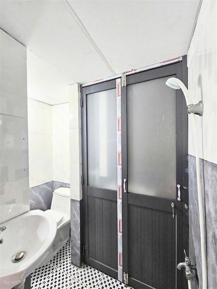 7tr8 chung cư bộ công an có 2 pn, 1wc, 40m2, thang máy, đường số 3 trần não an khánh, gần thảo điền