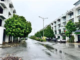 Bán căn góc mặt phố shophouse khu đô thị park hill giá cắt lỗ