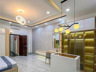 Chính chủ bán nhà cầu diễn 60m2  10,2 tỷ  ô tô tránh  lô góc thang máy