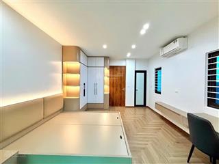 Siêu phẩm đại học thành đô, lai xá 5 tầng, thang máy 3 bước ra quốc lộ 32 giá nhỉnh 6 tỷ.