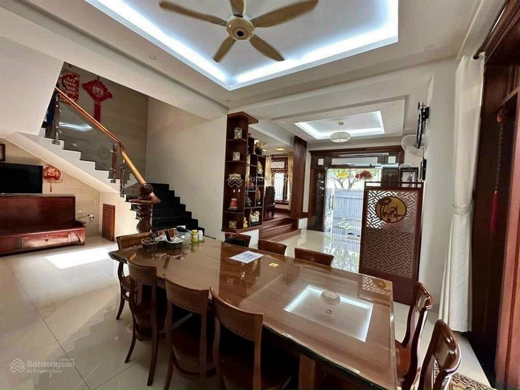 Bán nhà riêng tại trần não bình an q2 dt 180m2 ctxd hầm 6 tầng đường rộng 12m giá chỉ 33,7 tỷ