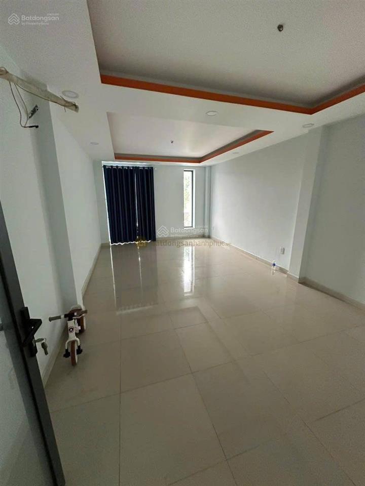 Nhà khu nguyễn gia trí d2 p25 q bình thạnh (đối diện đh hutech) dt 112m2 có hdt 30tr giá chỉ 24 tỷ