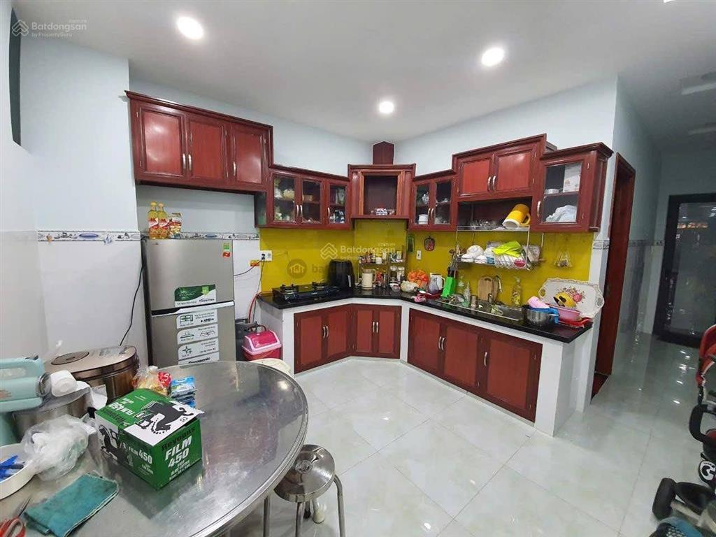 Nhà khu nguyễn gia trí d2 p25 q bình thạnh (đối diện đh hutech) dt 112m2 có hdt 30tr giá chỉ 24 tỷ