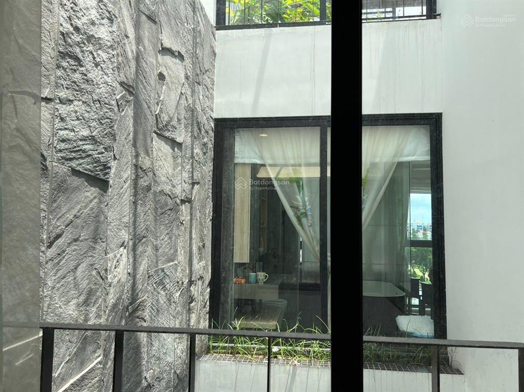 Nhà phố hầm 7 tầng 110m2 ngay trục phan văn đáng sát bên căn hộ cao cấp vista verde có hđt 100tr