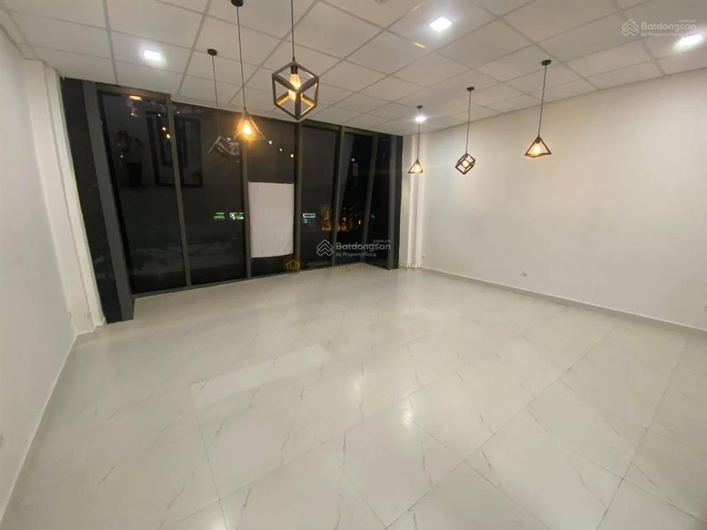 Biệt thự mặt sông khu dân cư văn minh dt 120m2 4 tầng có hdt 35tr/tháng giá chỉ 25,9 tỷ tl