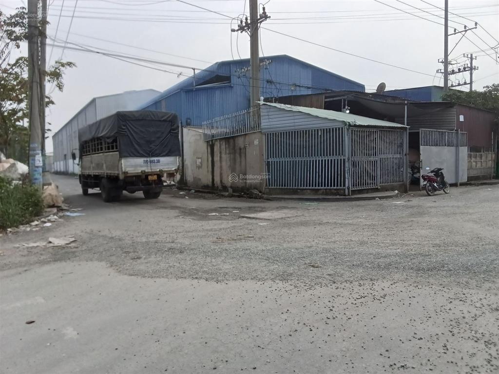 Bán xưởng 620m2 góc 2 mặt tiền xe công, giá 11,5 tỷ tl, cách tl 10 tầm 200m, đang chờ thuê 35tr
