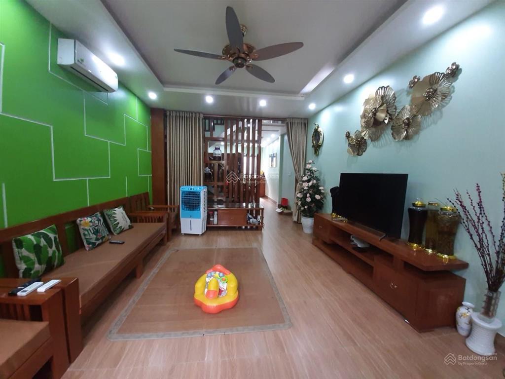 Nhà dv2, chợ xa la hà đông 7 pn. ở và cho thuê, tầng 1 kd sầm uất. giá 19,9tỷ vỉa hè ôtô tránh 50m2