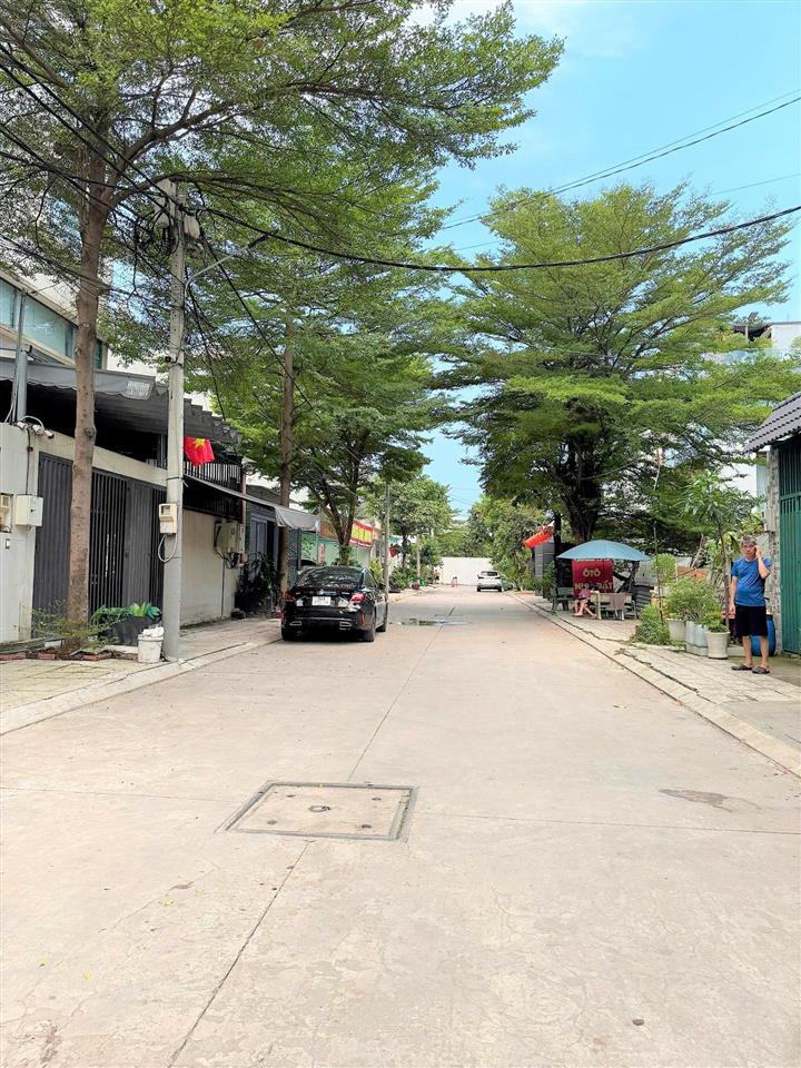 Lô đất hẻm 11m đường trần thị do. dt 5x26m = 127.5m² giá bán 6.45 tỷ