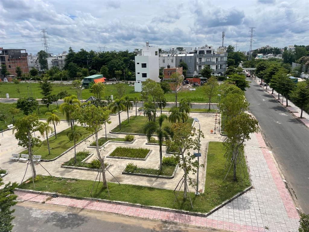 Bán đất kdc saigon south lê văn lương phước kiển.  0939 500 ***