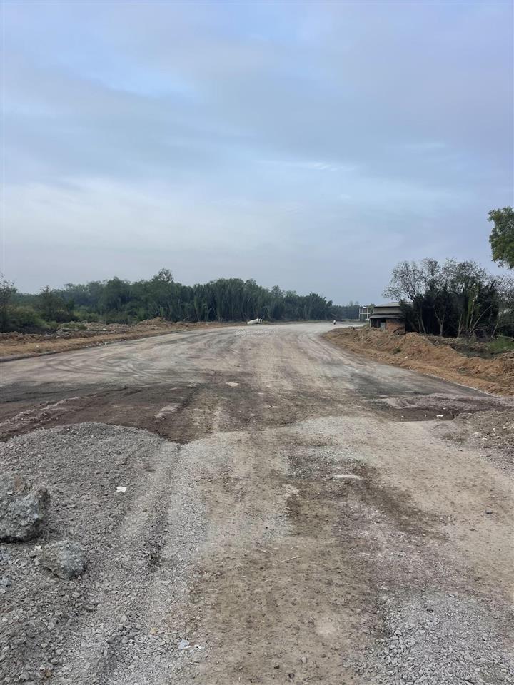 Bán 8000m2 mặt tiền ngô quang thắm long thới có 1500m2 thổ