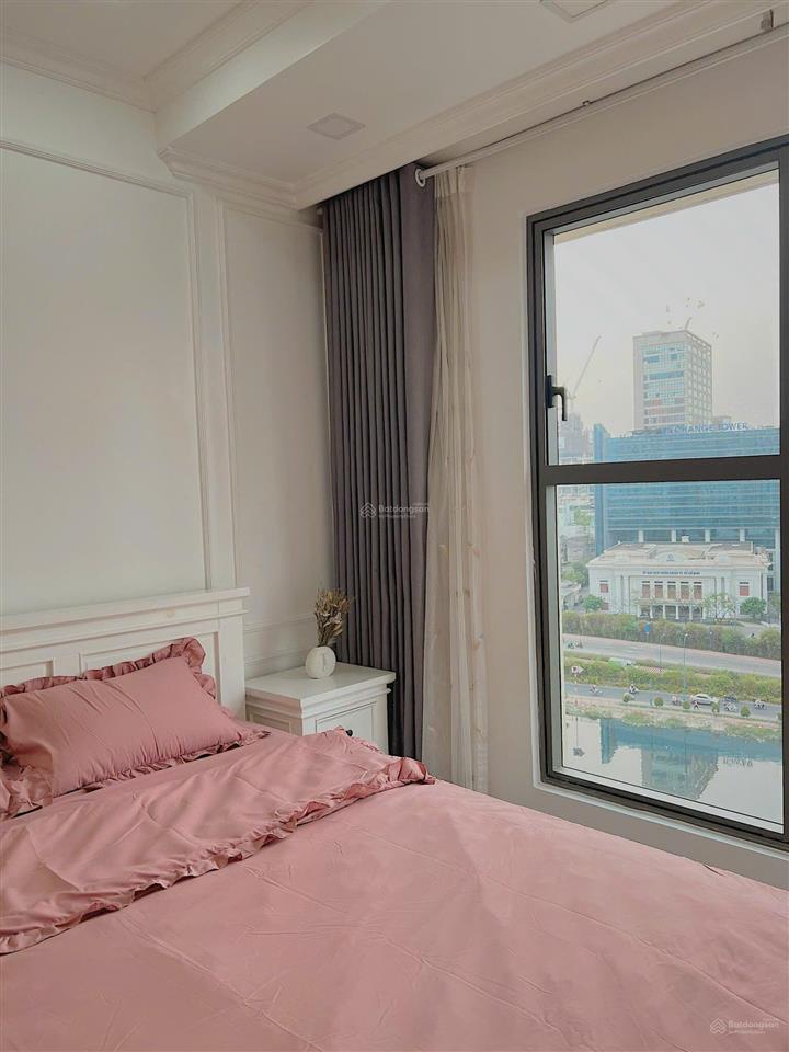 Bán saigon royal 2pn 2wc (88m2) giá chỉ 10,8tỷ (bao hết) view bvđ bitexco  0901 995 *** hoàng