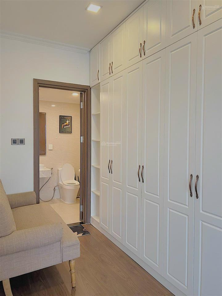 Bán saigon royal 2pn 2wc (88m2) giá chỉ 10,8tỷ (bao hết) view bvđ bitexco  0901 995 *** hoàng