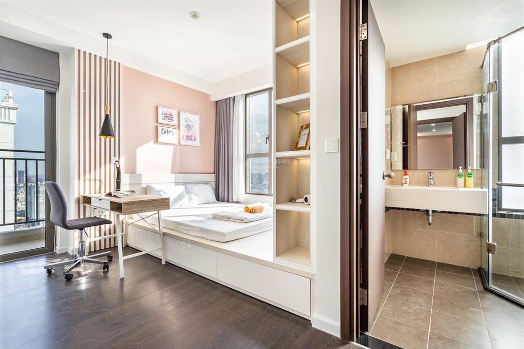 Cần bán nhanh the tresor  căn 3pn 2wc  giá 9tỷ2 bao hết  full nội thất   0901 995 ***