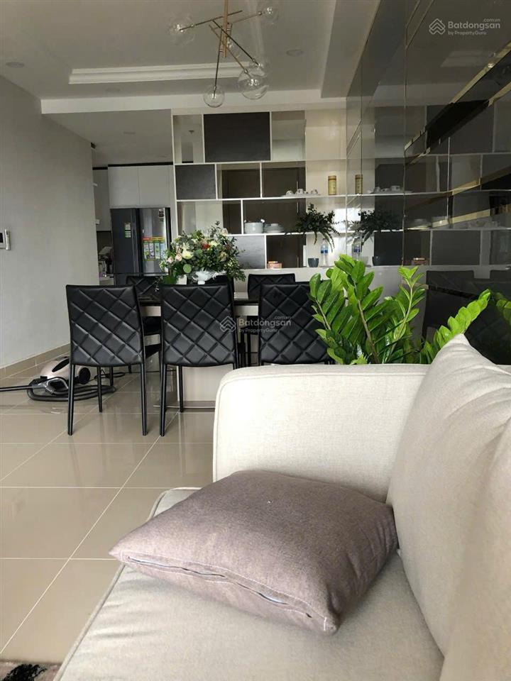 Cần bán căn 3pn (120m2) giá tốt 12,5tỷ  view đẹp nhất tresor  đầy đủ nội thất   0901 995 ***