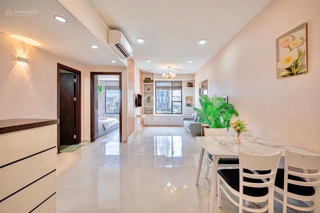 Duy nhất căn 1pn 50m2 (officetel) giá bán 4tỷ9  sẵn hđ thuê dài hạn  alo hoàng 0901 995 ***