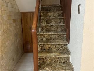 Bán nhà 4 lầu 5pn 6wc, thang máy full nội thất mt bưng ông thoàn, phú hữu q9 giá 15,2tỷ
