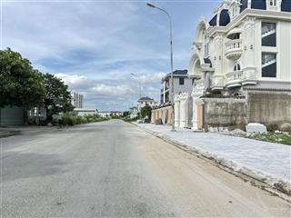 Bán nền trục chính đường 659 kdc phú nhuận q9 cũ giá chỉ 117tr/m2