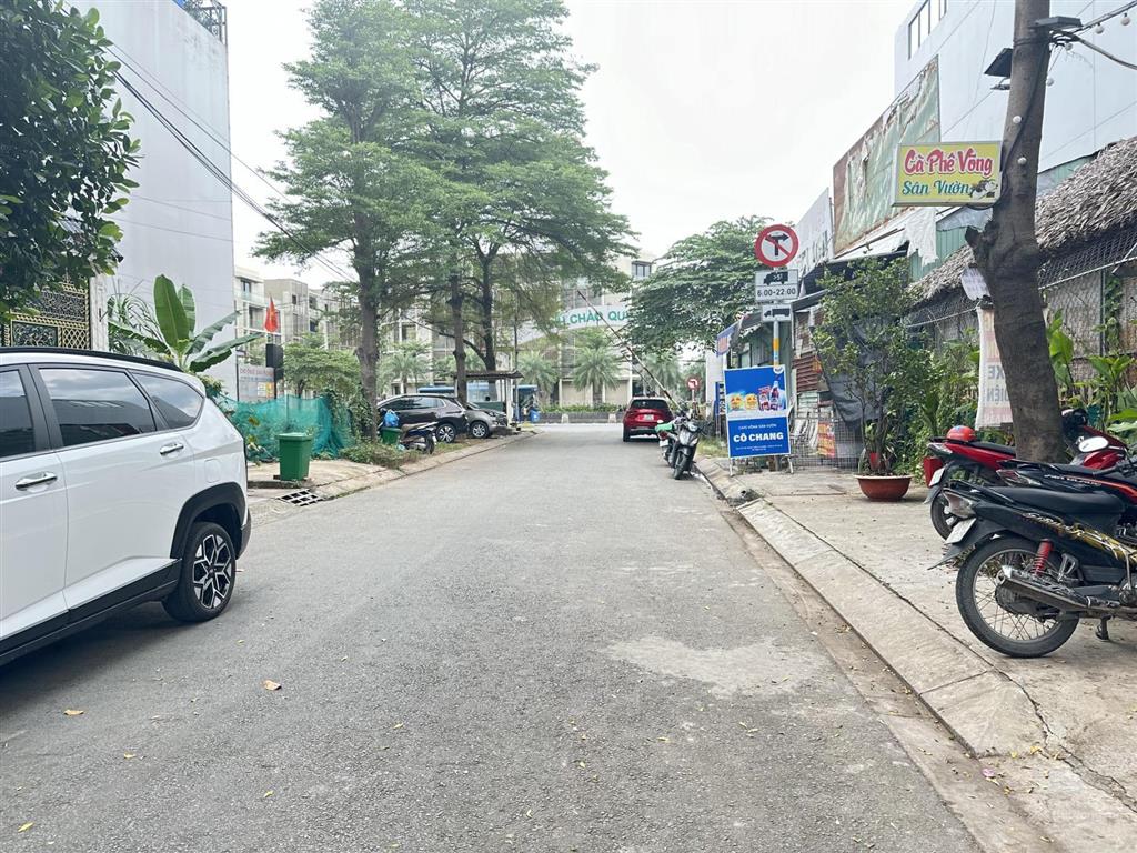 Bán 3 nền nhà phố, 2 nền biệt thự thuộc kdc hoàng anh minh tuấn 14tỷ,26tỷ 90m2,250m2