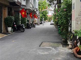 Hiếm nhà lạc lạc long quân 68m2x3 tầng mt 5m. lô góc  kinh doanh  ôtô tránh  giá nhỉnh 300tr/m2
