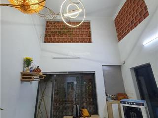 Chính chủ bán nhà riêng 2,5 tầng, diện tích đất 50m2, xây theo thiết kế riêng cực thoáng mát