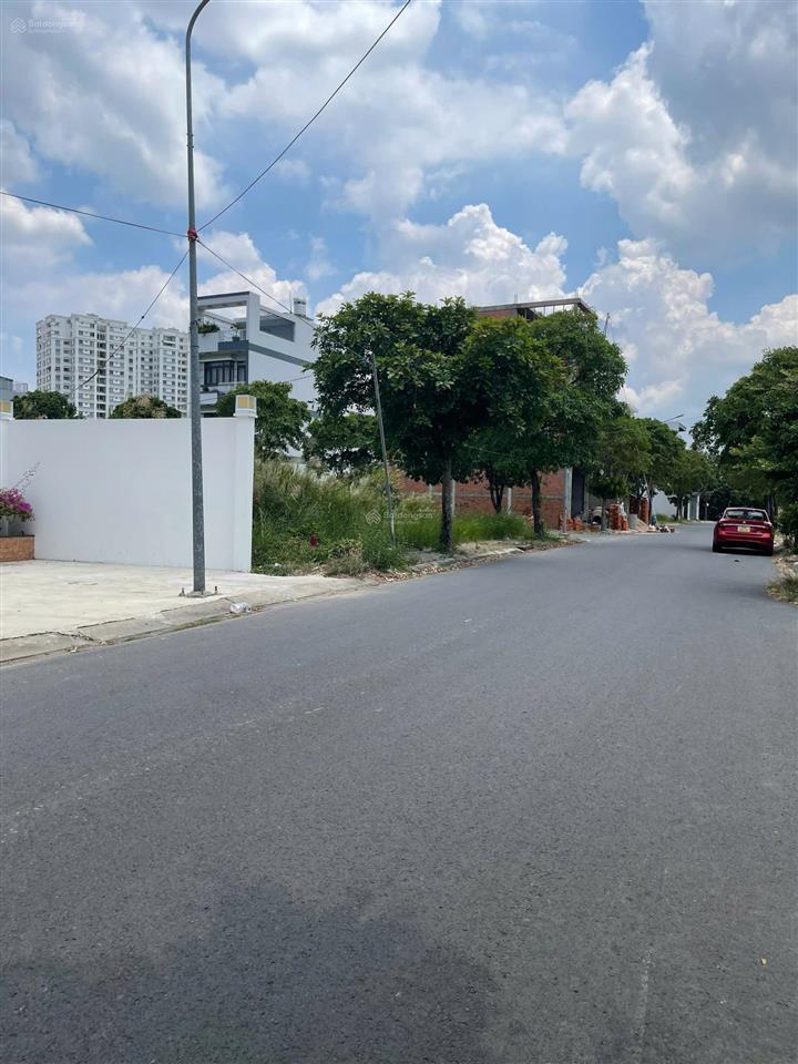 Đất đường nhựa 8m vị trí đẹp, 81,1m² giá 5 tỷ sổ riêng