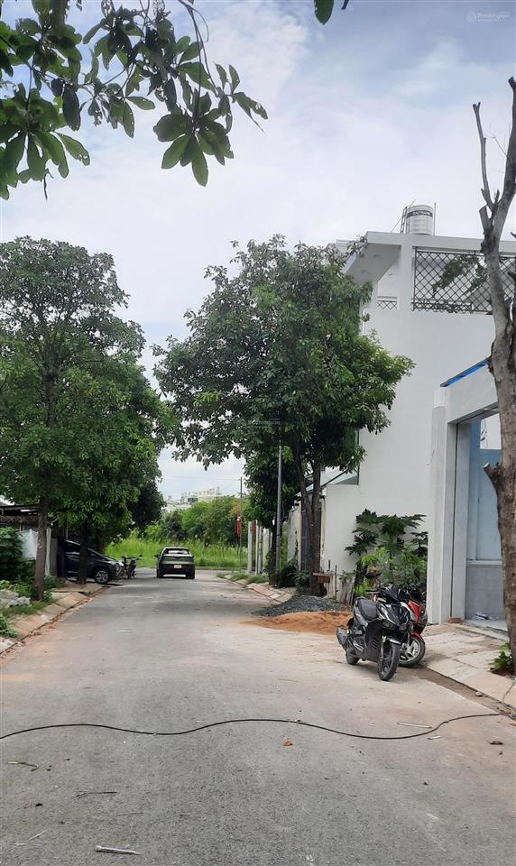 Vị trí đẹp, khu green riverside đường huỳnh tấn phát, 80m2 giá 5.2,tỷ