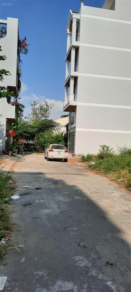 Đất đường hoàng quốc việt, khu an ninh 5x12.4=62.2m2 giá 8.5 tỷ, đường nhựa 8m