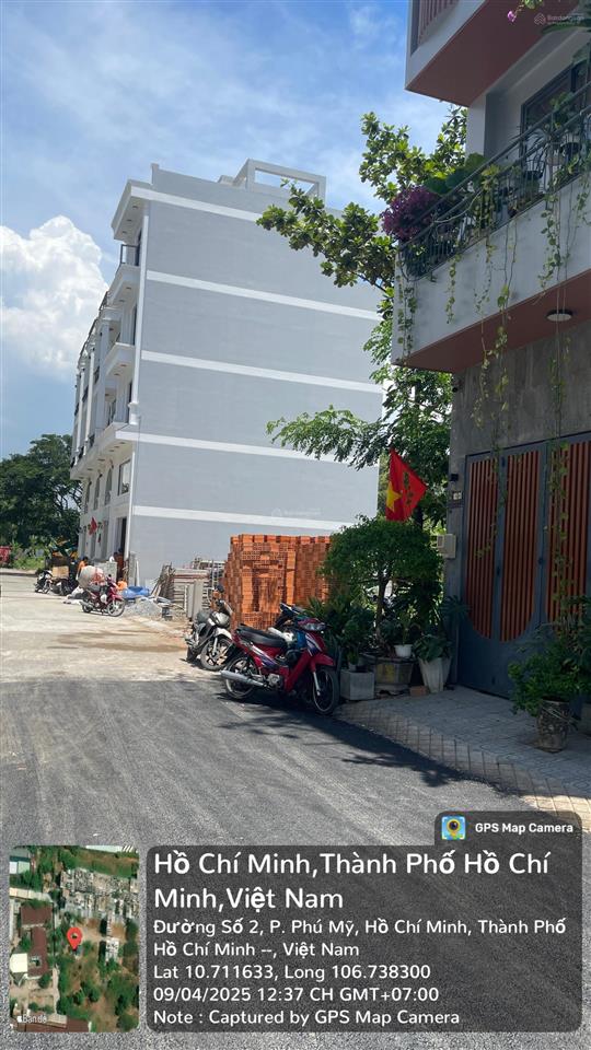 Đất đường hoàng quốc việt, khu an ninh 5x12.4=62.2m2 giá 8.5 tỷ, đường nhựa 8m