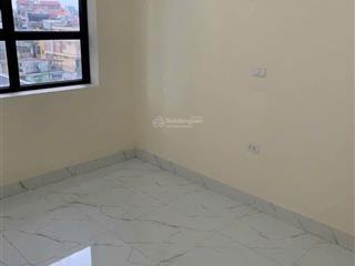 Nhanh thì còn chậm là mất. có 102 nhà chung cư hoàng huy  lạch tray hh4 giá chỉ 650tr. gồm 2 ngủ
