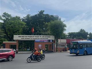 Cần bán nhanh căn nhà ngay chợ linh trung, 90m2,đường 10m, 8,2 tỷ, trước mặt công viên mát mẻ