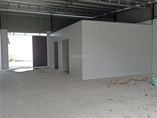 Cho thuê nhà xưởng 1000m2 hóc môn
