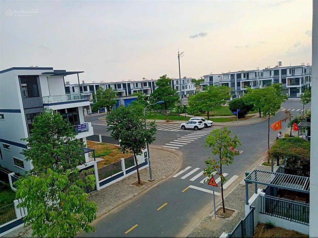 Bán gấp 12 căn đông tăng long q9 chỉ 8,9  12,538 tỷ (giá thực) 100  1000m2, t3/2026