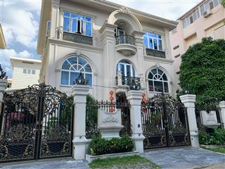 Bán gấp gấp biệt thự mỹ phú 3  đường nội khu, dt 17,5x16m có thang máy giá 82 tỷ tl, 0912 183 ***